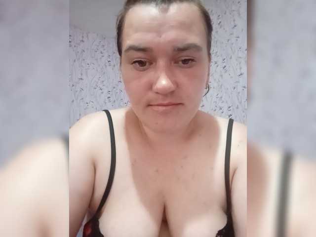 HollyLaBerry live cam on BongaCams