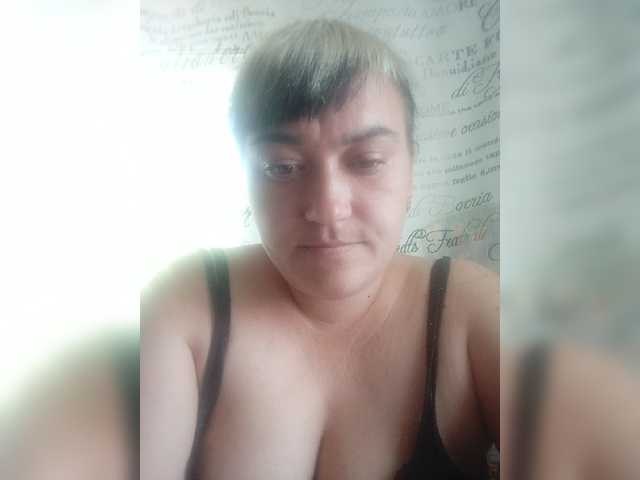 HollyLaBerry live cam on BongaCams