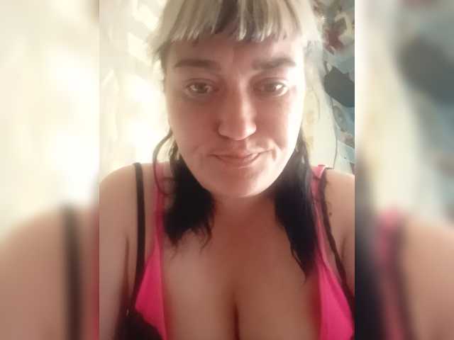 HollyLaBerry live cam on BongaCams