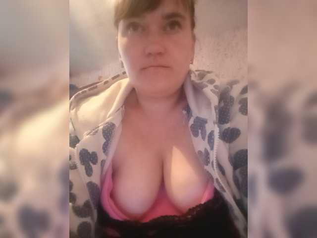 HollyLaBerry live cam preview