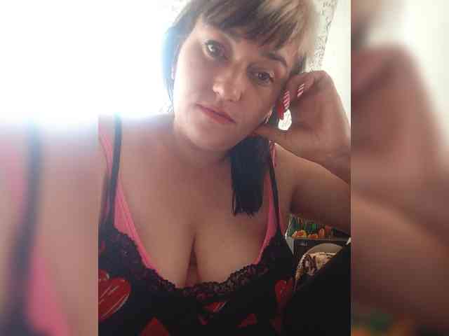 HollyLaBerry webcam