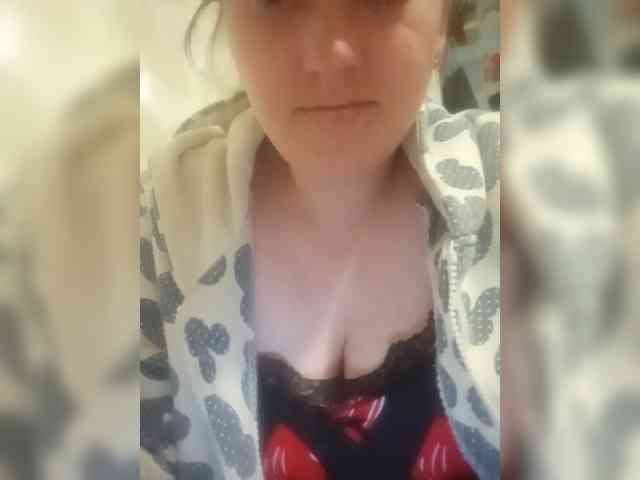 HollyLaBerry webcam