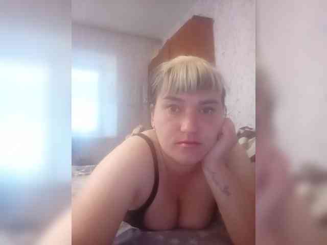 HollyLaBerry webcam