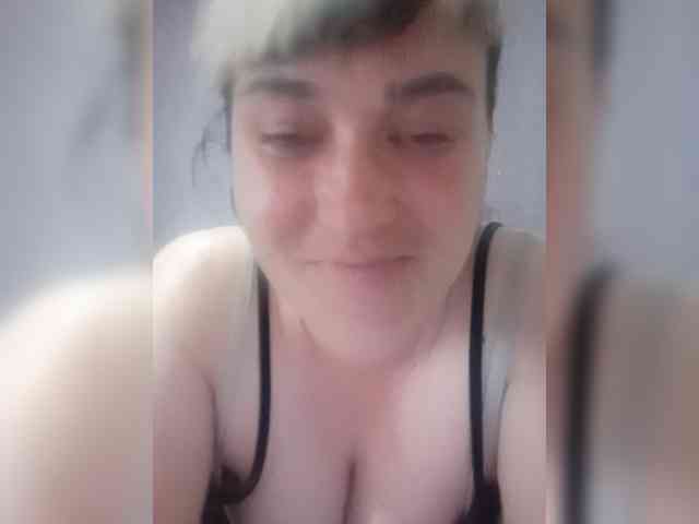 HollyLaBerry webcam