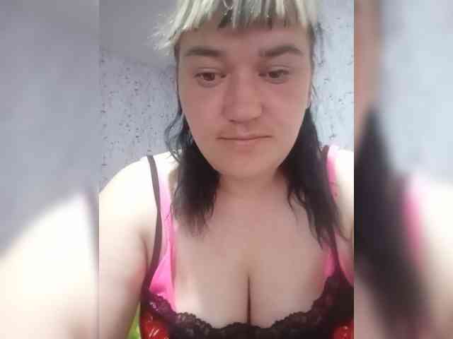 HollyLaBerry webcam