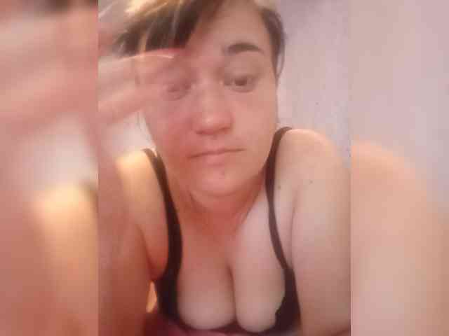 HollyLaBerry webcam