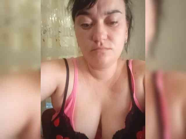 HollyLaBerry Live Webcam on BongaCams
