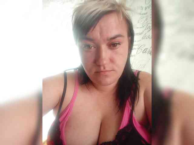 HollyLaBerry webcam
