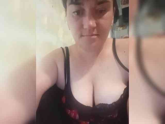 HollyLaBerry webcam