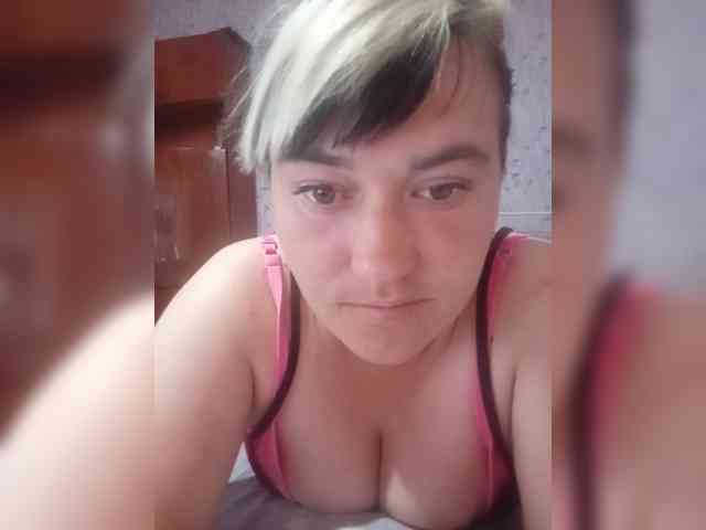 HollyLaBerry webcam