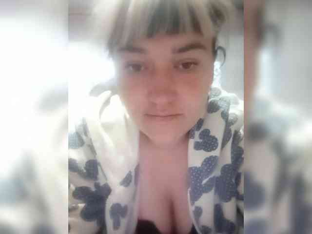 HollyLaBerry webcam