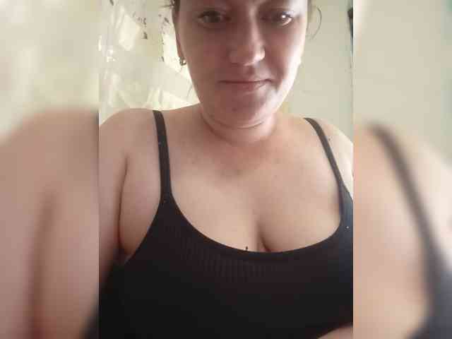 HollyLaBerry webcam
