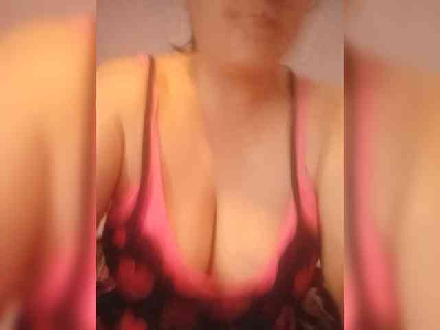 HollyLaBerry webcam
