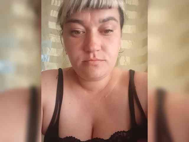 HollyLaBerry webcam
