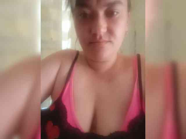 HollyLaBerry webcam