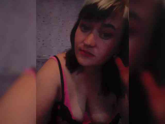 HollyLaBerry webcam