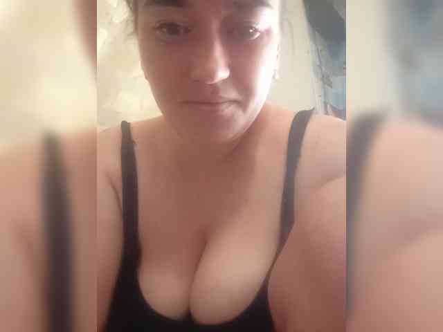 HollyLaBerry webcam