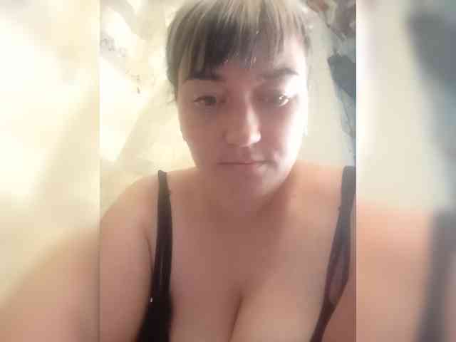 HollyLaBerry webcam