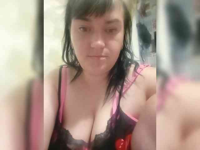 HollyLaBerry webcam