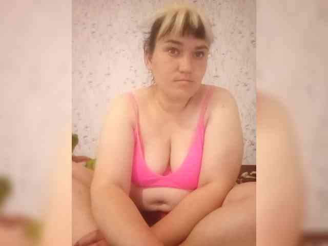 Model: HollyLaBerry