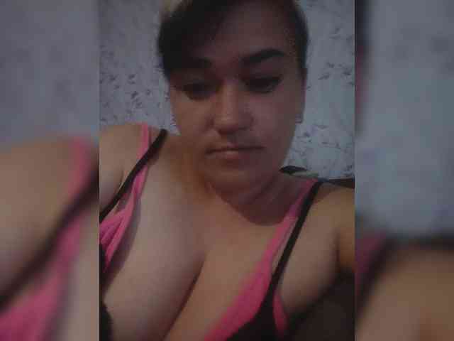 HollyLaBerry webcam