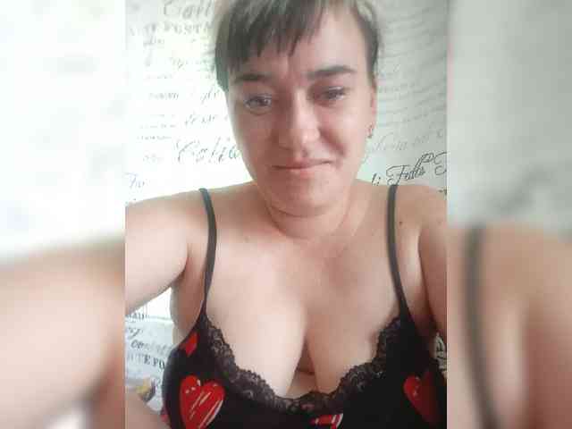 HollyLaBerry webcam