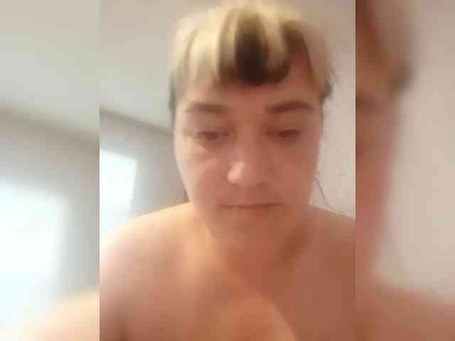 HollyLaBerry webcam
