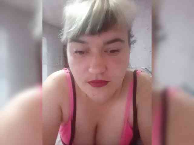 HollyLaBerry webcam
