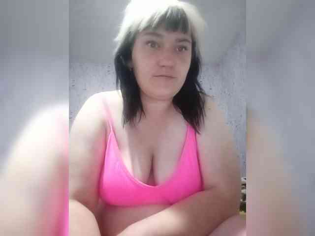 HollyLaBerry Live Webcam on BongaCams