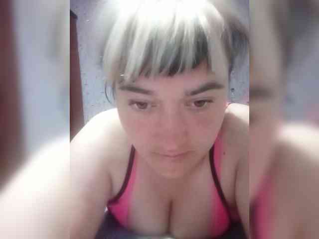 HollyLaBerry webcam