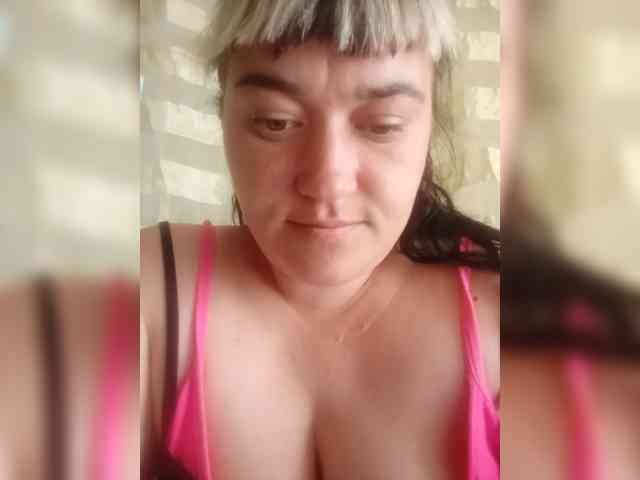 HollyLaBerry webcam