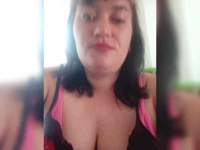 HollyLaBerry webcam