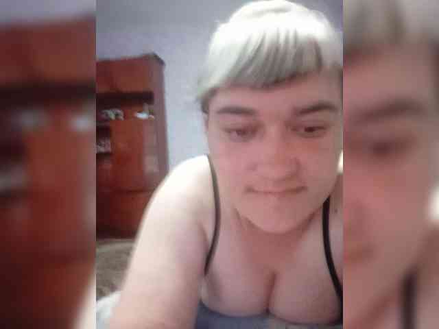 HollyLaBerry webcam