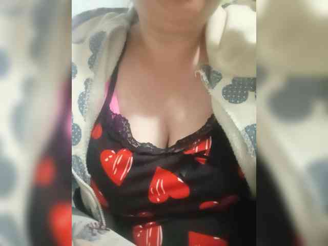 HollyLaBerry webcam