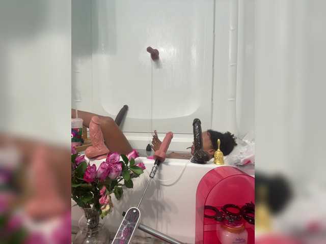 DominaLunaLusty webcam