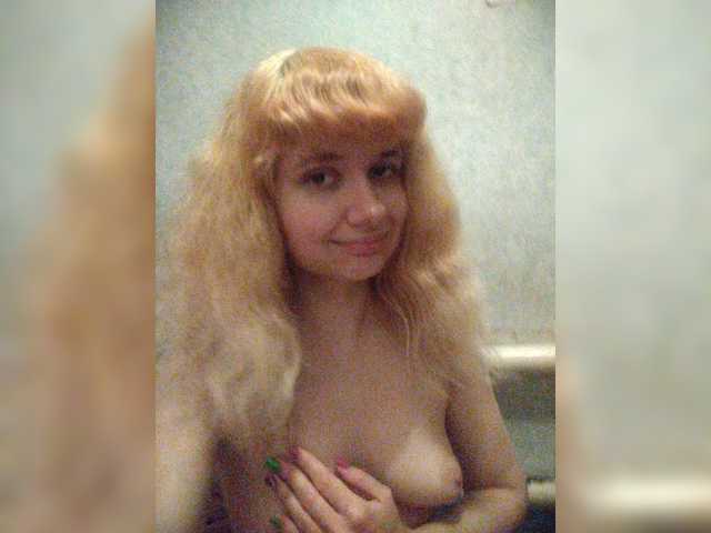 GrettaCandy live cam on BongaCams