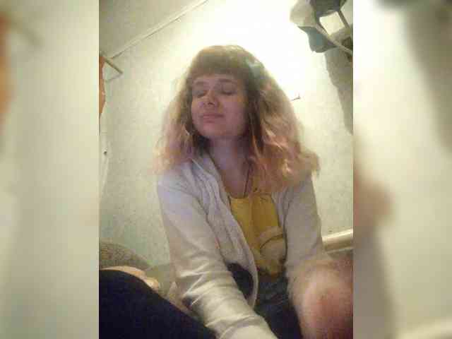 GrettaCandy webcam
