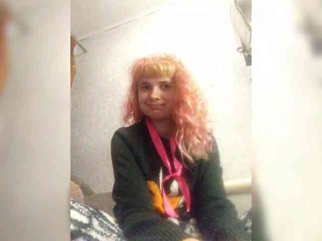 GrettaCandy webcam