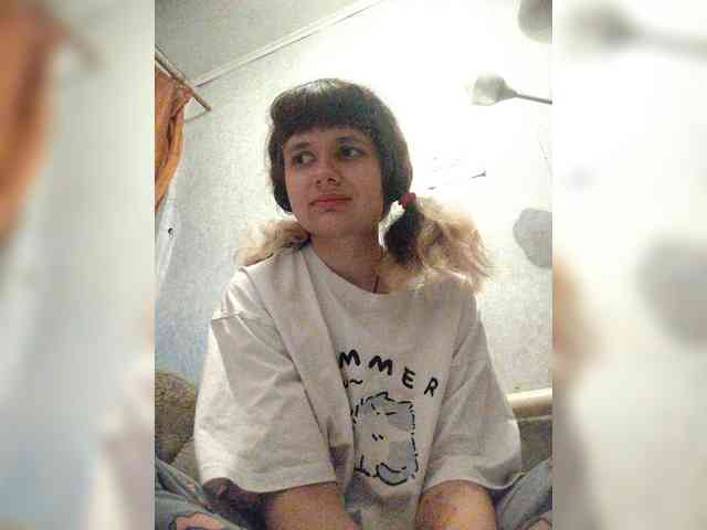 GrettaCandy webcam