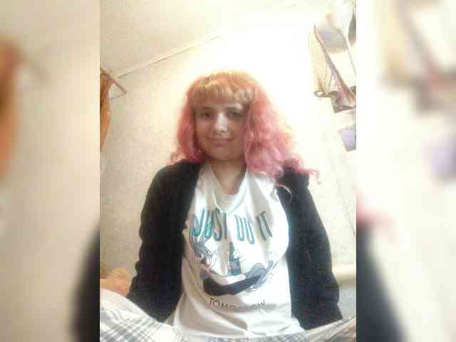 GrettaCandy webcam