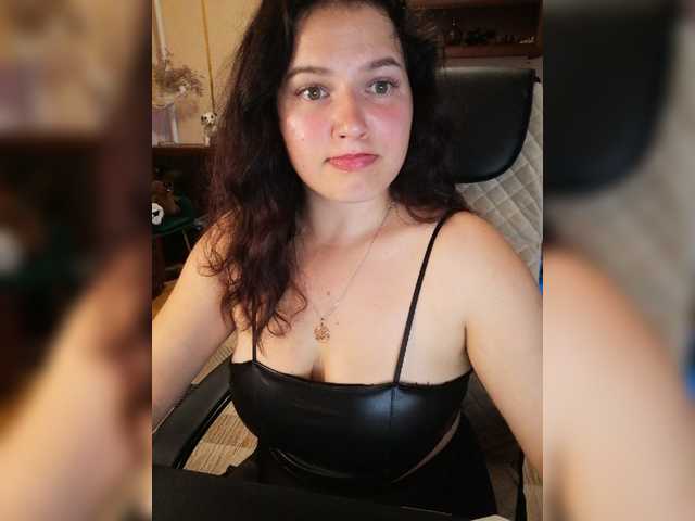 Yulua1285 live cam on BongaCams
