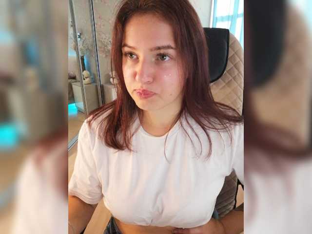 Yulua1285 live cam on BongaCams