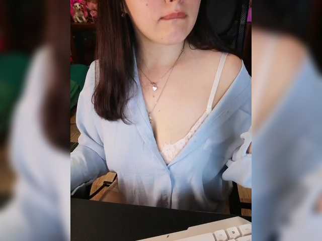 Yulua1285 live cam on BongaCams