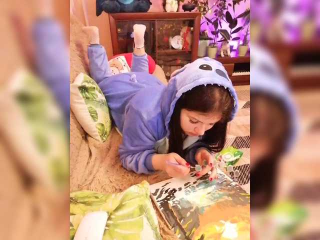 Yulua1285's BongaCams show and profile