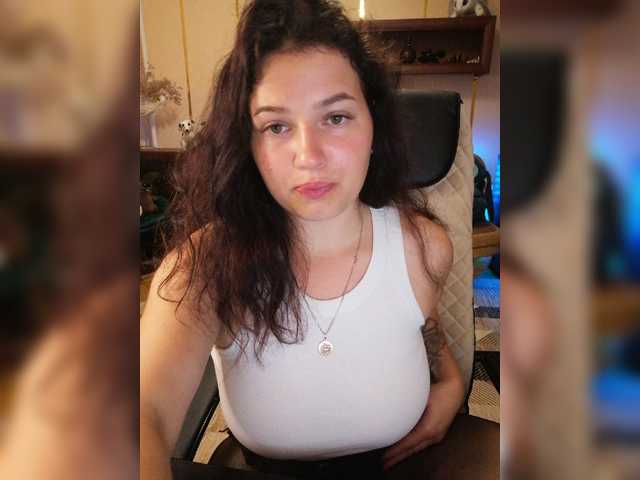 Yulua1285 live cam on BongaCams