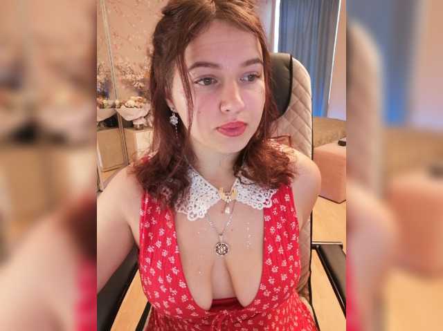 ___Julia___ live cam preview