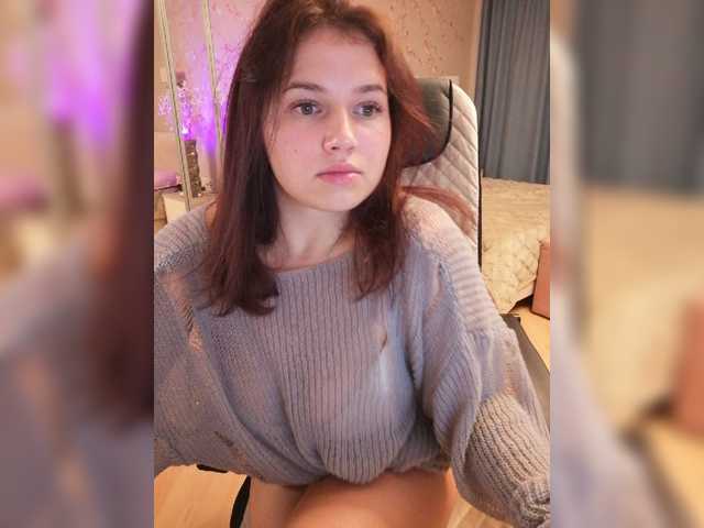 ___Julia___ live cam preview