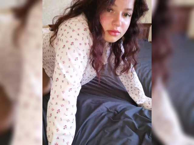 Yulua1285 live cam on BongaCams