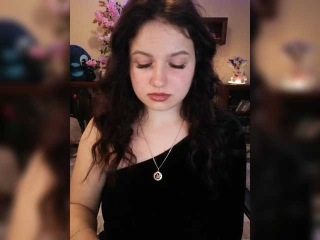 Yulua1285's BongaCams show and profile