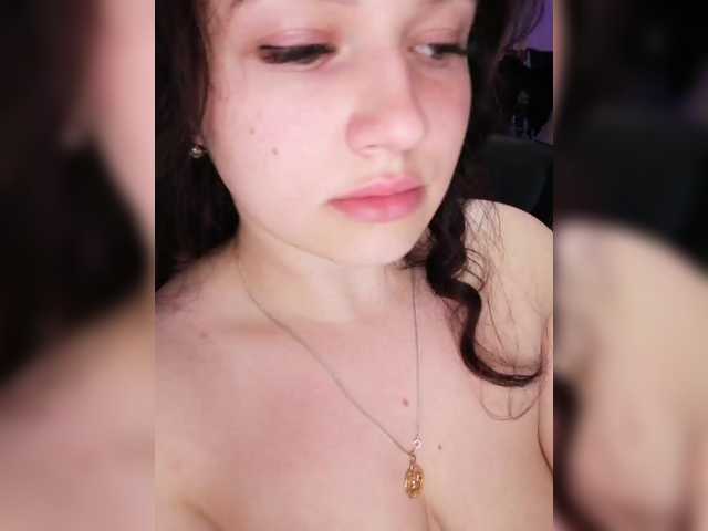 Yulua1285's BongaCams show and profile